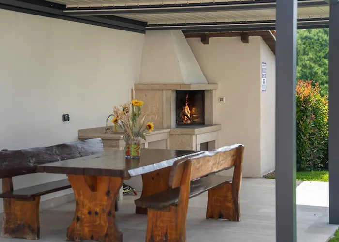 ヴィラ Genia I ポレッチ