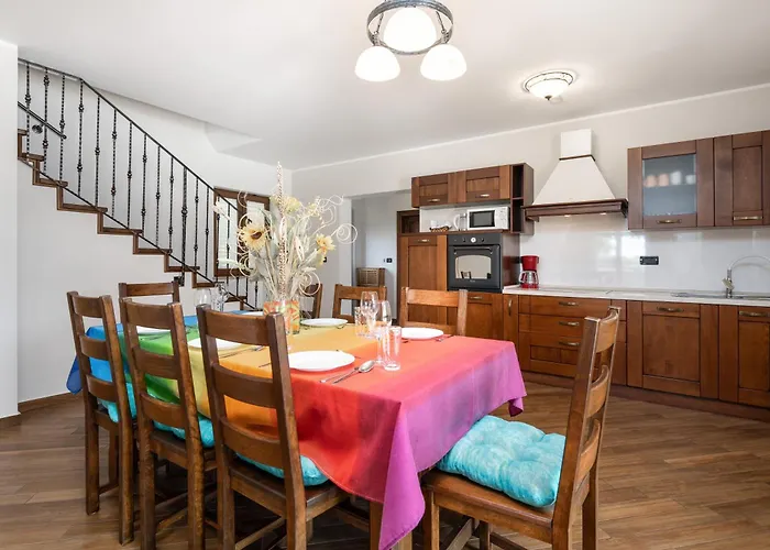 Genia I Πόρετς