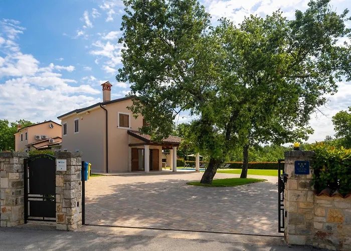 Genia I Πόρετς